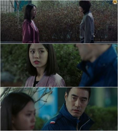 고민시는 '라이브'에서 배종옥·배성우와 호흡을 맞추며 많이 배웠다고 했다(사진=tvN '라이브' 방송화면)